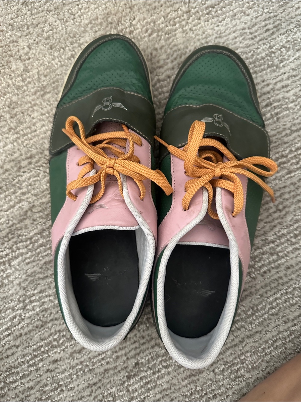 Multicolor Men’s Casual Lace-Up Golf Shoes - Green & Pink
